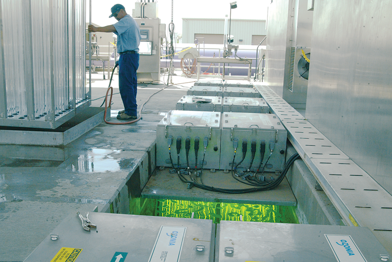 Visalia makes first ever deliveries of recycled waste water to irrigate crops, golf course, and landscaping Visalia makes first ever deliveries of recycled waste water to irrigate crops, golf course, and landscaping